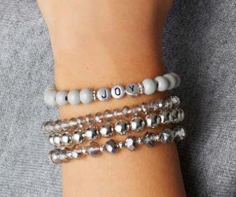 COCO & CARMEN CHRISTMAS JOY BRACELET STACK