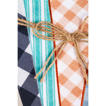 Load image into Gallery viewer, EVERGREEN PATTERNED CARROTS GARDEN BURLAP FLAG