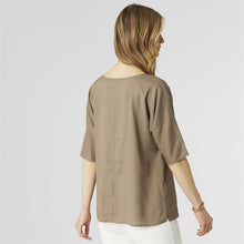 Load image into Gallery viewer, COCO &amp; CARMEN RUE SEAMED SHIRTTAIL TUNIC - STONE