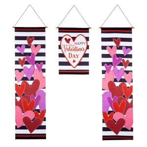 EVERGREEN VALENTINES HEARTS AND STRIPES DOOR BANNER KIT