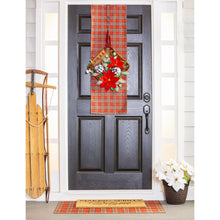 Load image into Gallery viewer, EVERGREEN POINSETTIA TOBACCO BASKET DOOR DÉCOR