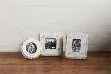 Load image into Gallery viewer, MUD PIE CIRCLE SMALL BEADED EDGE FRAME