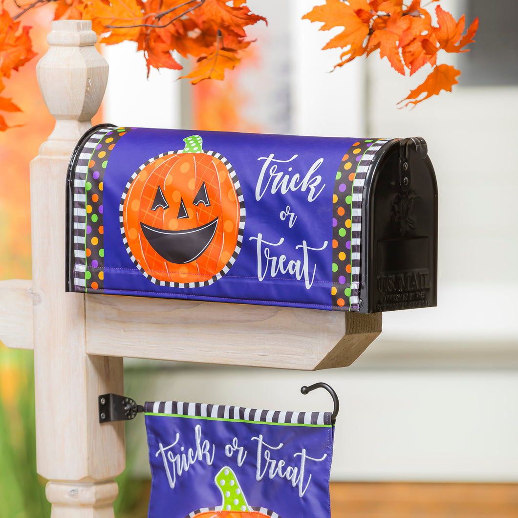Evergreen Patterned Jack-o-Lantern Mailbox Cover