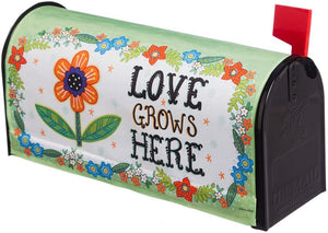 Evergreen Love Grows Here Mailbox Cover