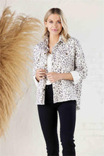Load image into Gallery viewer, MUD PIE CREAM LEOPARD STERLING SHACKET