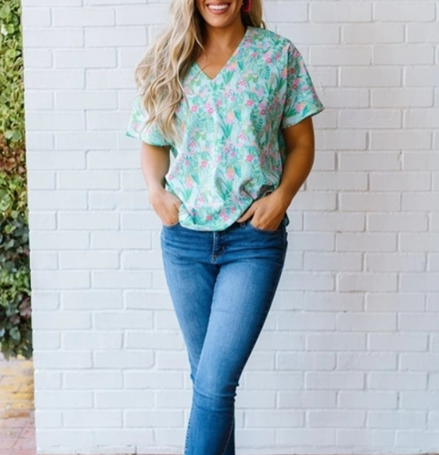 MICHELLE MCDOWELL ANDERSON LOST IN THE MOMENT TEAL TOP