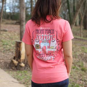 ITS A GIRL THING FRONT PORCH SITTING SHORT SLEEVE T-SHIRT