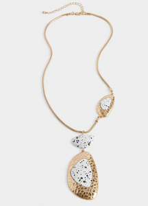 COCO & CARMEN GOLD SPLASH NECKLACE