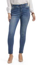 Load image into Gallery viewer, COCO &amp; CARMEN OMG MEDIUM DENIM  ZOEYZIP SKINNY JEAN