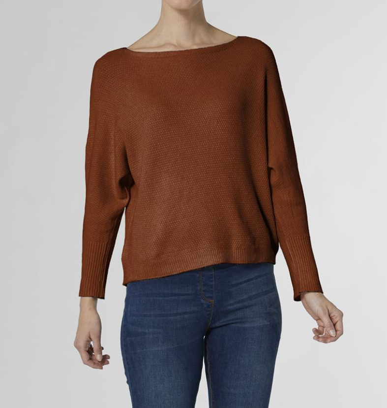 COCO & CARMEN RELAXED CIANA PULLOVER SWEATER - RUST