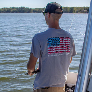 STRAIGHT UP SOUTHERN USA FISH FLAG SHORT SLEEVE T-SHIRT